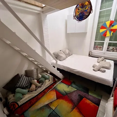 Sleeps 5 - Budget-friendly Flat - And Cozy Apartamento Niza